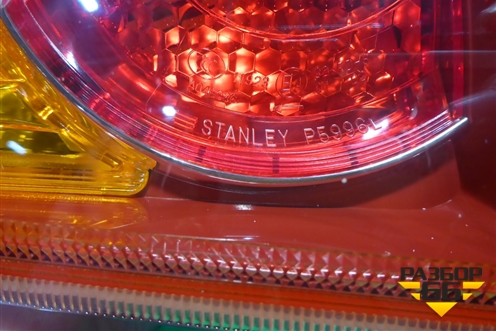 Фонарь задний наружный левый (до 2012г седан) (8330A109) для Mitsubishi Lancer-X с 2007г (Лансер)