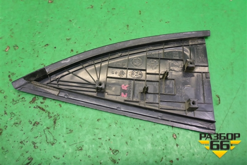 Накладка двери задней правой (уголок) (96604558) для Zaz Chance с 2002г (Шанс)
