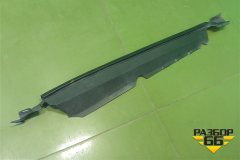 Накладка переднего крыла правого (5380560020) для Toyota Land Cruiser (200) с 2008г (Ленд Крузер)