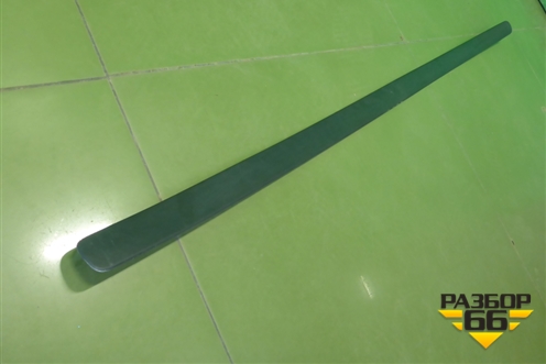 Молдинг крыши левый (7L6861465) для Volkswagen Touareg c 2002-2010г (Туарег)