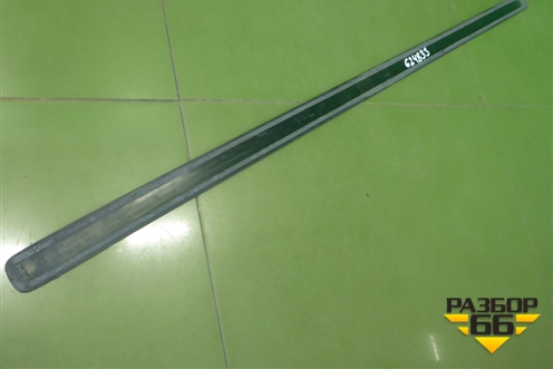 Молдинг крыши правый (7L6861465) для Volkswagen Touareg c 2002-2010г (Туарег)