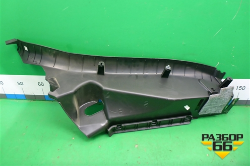 Обшивка стойки задняя нижняя левая (седан) (96983547) для Chevrolet Cruze c 2009-2015г (Круз)