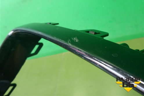 Накладка переднего бампера левая (8891165528) для Geely Tugella с 2019г (Тугелла)