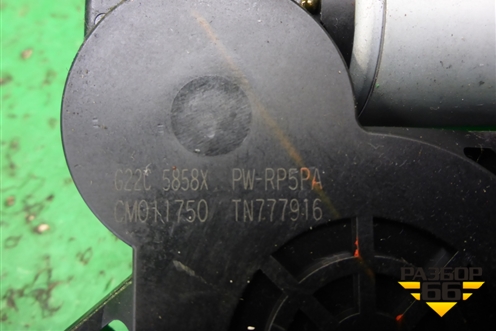 Моторчик стеклоподъёмника передний правый (CM011750) для Mazda Mazda 3 (BK) с 2003-2009г 