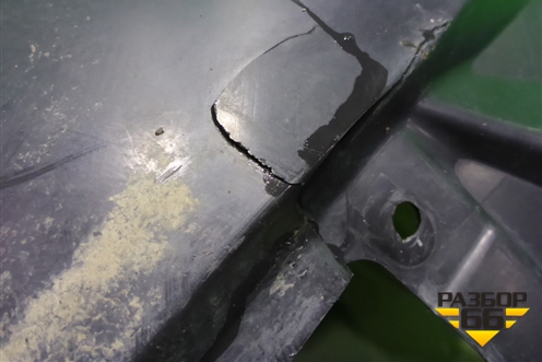 Локер передний правый передняя часть (517110799510) для BMW X3 G01 с 2017г (Х3 Г01)