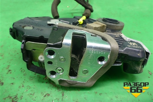 Замок двери передней правой для Toyota Land Cruiser Prado(150) с 2009г (Ленд Крузер Прадо)