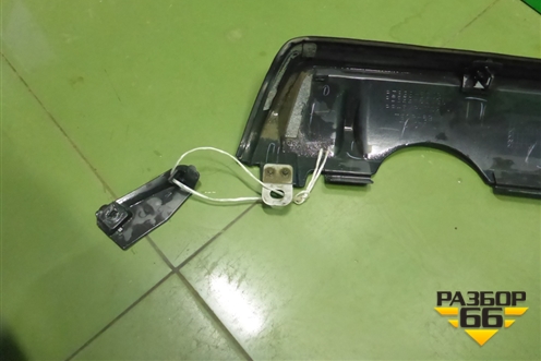 Накладка заднего бампера левая (после 2015г) (PZ32260084) для Toyota Land Cruiser (200) с 2008г (Ленд Крузер)