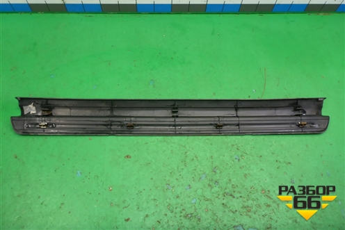 Накладка порога внутренняя переднего левого (8587238000) для Hyundai Sonata-5 с 2001г (Соната)