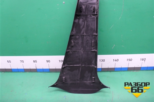 Обшивка стойки центральная нижняя левая (8583538000) для Hyundai Sonata-5 с 2001г (Соната)