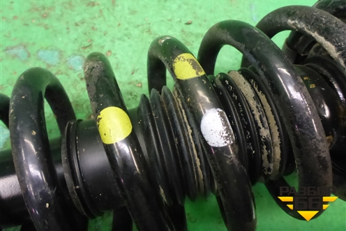 Амортизатор передний правый (546113D601) для Hyundai Sonata-5 с 2001г (Соната)