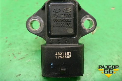 Датчик абсолютного давления (3930022600) для Hyundai Sonata-5 с 2001г (Соната)