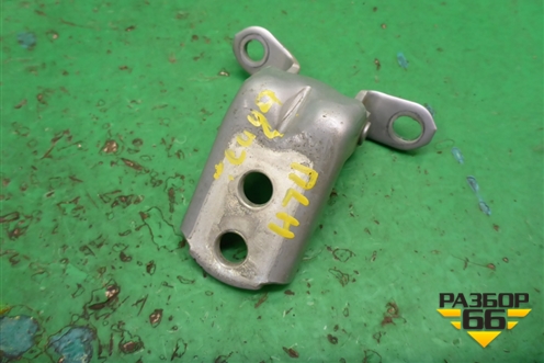 Петля двери передней левой нижняя для Nissan Tiida (C11X) с 2004-2013г (Тиида)