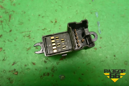 Кнопка стеклоподъёмника для Nissan Tiida (C11X) с 2004-2013г (Тиида)