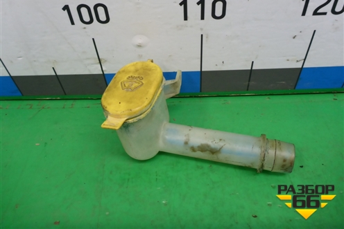 Горловина бачка омывателя лобового стекла (2M518K528AA) для Ford Focus 1 с 1998-2004г (Фокус)