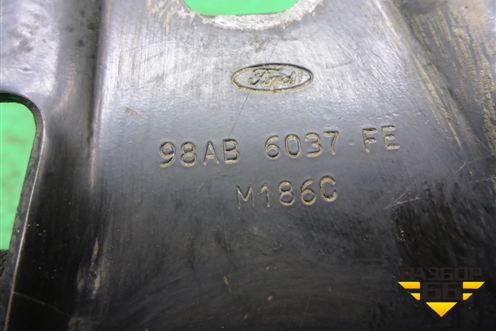 Кронштейн двигателя правый (98AB6037FE) для Ford Focus 1 с 1998-2004г (Фокус)