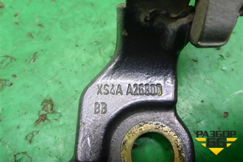 Петля двери задней правой верхняя (XS4AA26800BB) для Ford Focus 1 с 1998-2004г (Фокус)