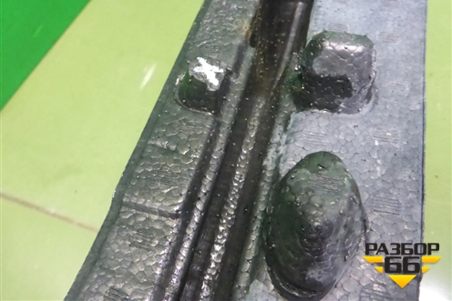 Наполнитель переднего бампера (5261160150) для Lexus LX-570 с 2015г (ЛХ)