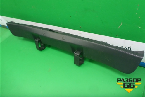 Обшивка багажника на заднюю панель (лифтбэк) (5JA863485B) для Skoda Rapid с 2013г (Рапид)