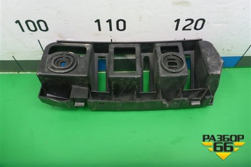 Кронштейн заднего бампера левый (под фонарём) (5JH807393A) для Skoda Rapid с 2013г (Рапид)