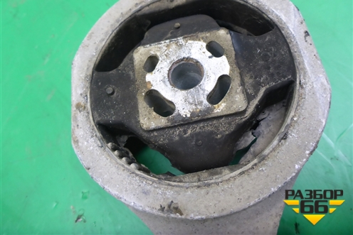 Опора двигателя задняя для Skoda Rapid с 2013г (Рапид)