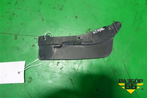 Брызговик передний левый (передняя часть) (4M0807547D) для Audi Q7 c 2015г (Ку 7)