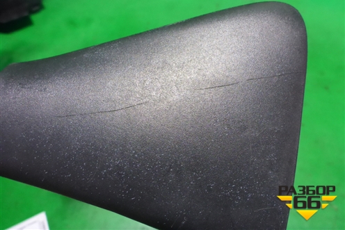 Накладка двери задней правой (с торца задняя) (7L0839916B) для Volkswagen Touareg c 2002-2010г (Туарег)