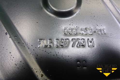 Панель внутренняя двери передней левой (7L6837729M) для Volkswagen Touareg c 2002-2010г (Туарег)