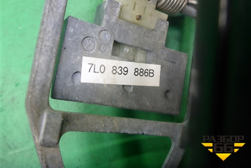 Ручка наружная двери передней правой (7L0839886B) для Volkswagen Touareg c 2002-2010г (Туарег)