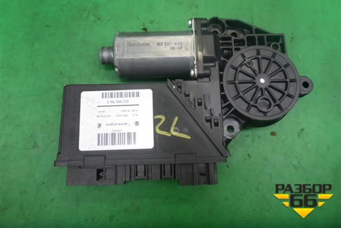 Моторчик стеклоподъёмника задний левый для Volkswagen Touareg c 2002-2010г (Туарег)