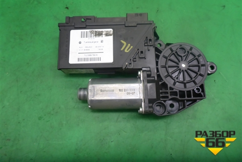 Моторчик стеклоподъёмника передний левый для Volkswagen Touareg c 2002-2010г (Туарег)
