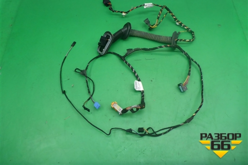 Проводка двери передней левой (7L6971120AR) для Volkswagen Touareg c 2002-2010г (Туарег)