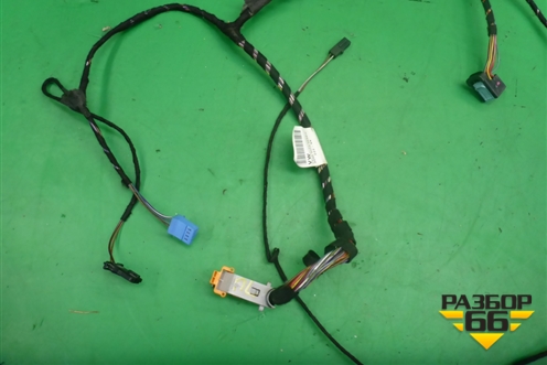 Проводка двери передней левой (7L6971120AR) для Volkswagen Touareg c 2002-2010г (Туарег)