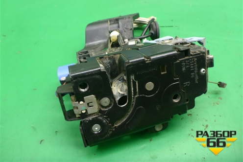 Замок двери передней правой (3D1837016AC) для Volkswagen Touareg c 2002-2010г (Туарег)