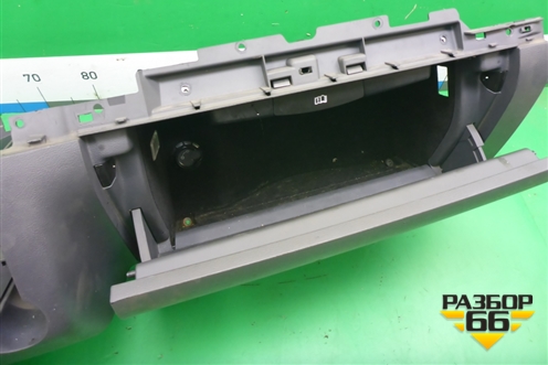 Торпедо (нижняя часть) (7L6858904) для Volkswagen Touareg c 2002-2010г (Туарег)