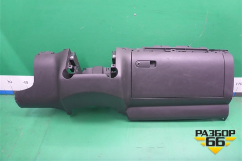 Торпедо (нижняя часть) (7L6858904) для Volkswagen Touareg c 2002-2010г (Туарег)