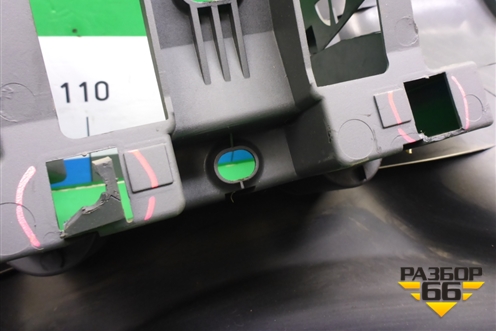 Торпедо (нижняя часть) (7L6858904) для Volkswagen Touareg c 2002-2010г (Туарег)