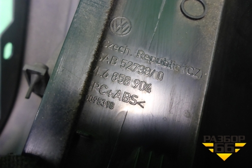 Торпедо (нижняя часть) (7L6858904) для Volkswagen Touareg c 2002-2010г (Туарег)