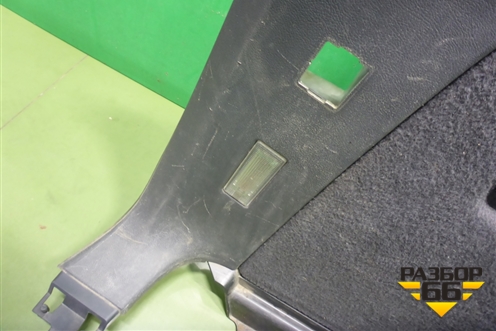 Обшивка багажника левая (7L6867037BQ) для Volkswagen Touareg c 2002-2010г (Туарег)