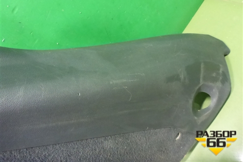 Обшивка багажника левая (7L6867037BQ) для Volkswagen Touareg c 2002-2010г (Туарег)