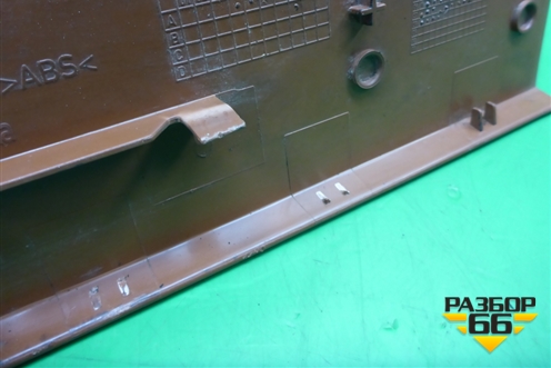 Накладка внутренняя (7L0885943) для Volkswagen Touareg c 2002-2010г (Туарег)