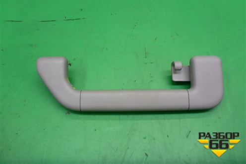 Ручка внутренняя потолочная (задняя правая) для Volkswagen Touareg c 2002-2010г (Туарег)