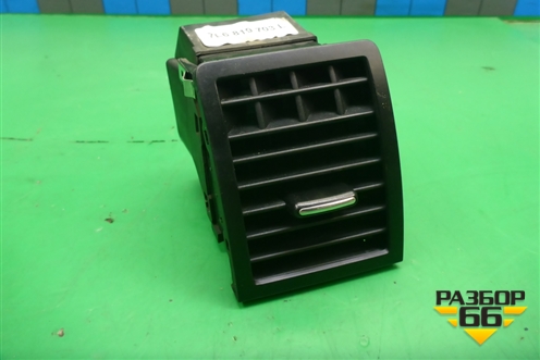 Дефлектор воздушный левый (7L6819703L) для Volkswagen Touareg c 2002-2010г (Туарег)