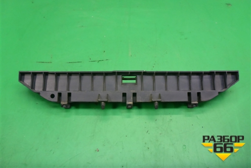 Кронштейн (пола багажника) (7L6864225C) для Volkswagen Touareg c 2002-2010г (Туарег)