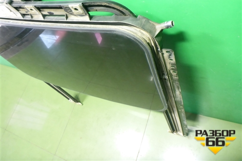 Люк электрический (7L6877041H) для Volkswagen Touareg c 2002-2010г (Туарег)