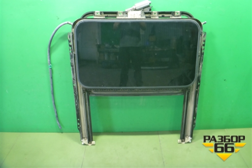 Люк электрический (7L6877041H) для Volkswagen Touareg c 2002-2010г (Туарег)