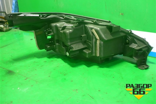 Фара левая (LED на два блока без блоков) (8118560N70) для Lexus LX-570 с 2015г (ЛХ)