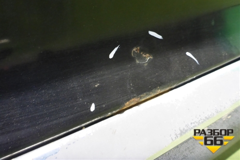 Дверь передняя левая для Volkswagen Touareg c 2002-2010г (Туарег)