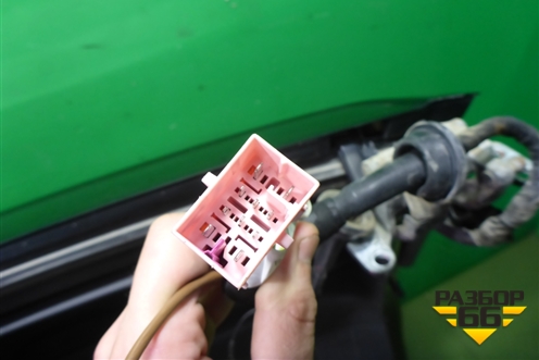 Дверь багажника со стеклом для Volkswagen Touareg c 2002-2010г (Туарег)