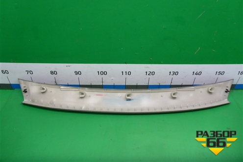 Обшивка потолка (задняя часть) (7L6867617) для Volkswagen Touareg c 2002-2010г (Туарег)