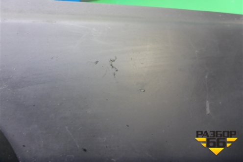 Накладка на торпедо (боковая правая) (7L6857176H) для Volkswagen Touareg c 2002-2010г (Туарег)